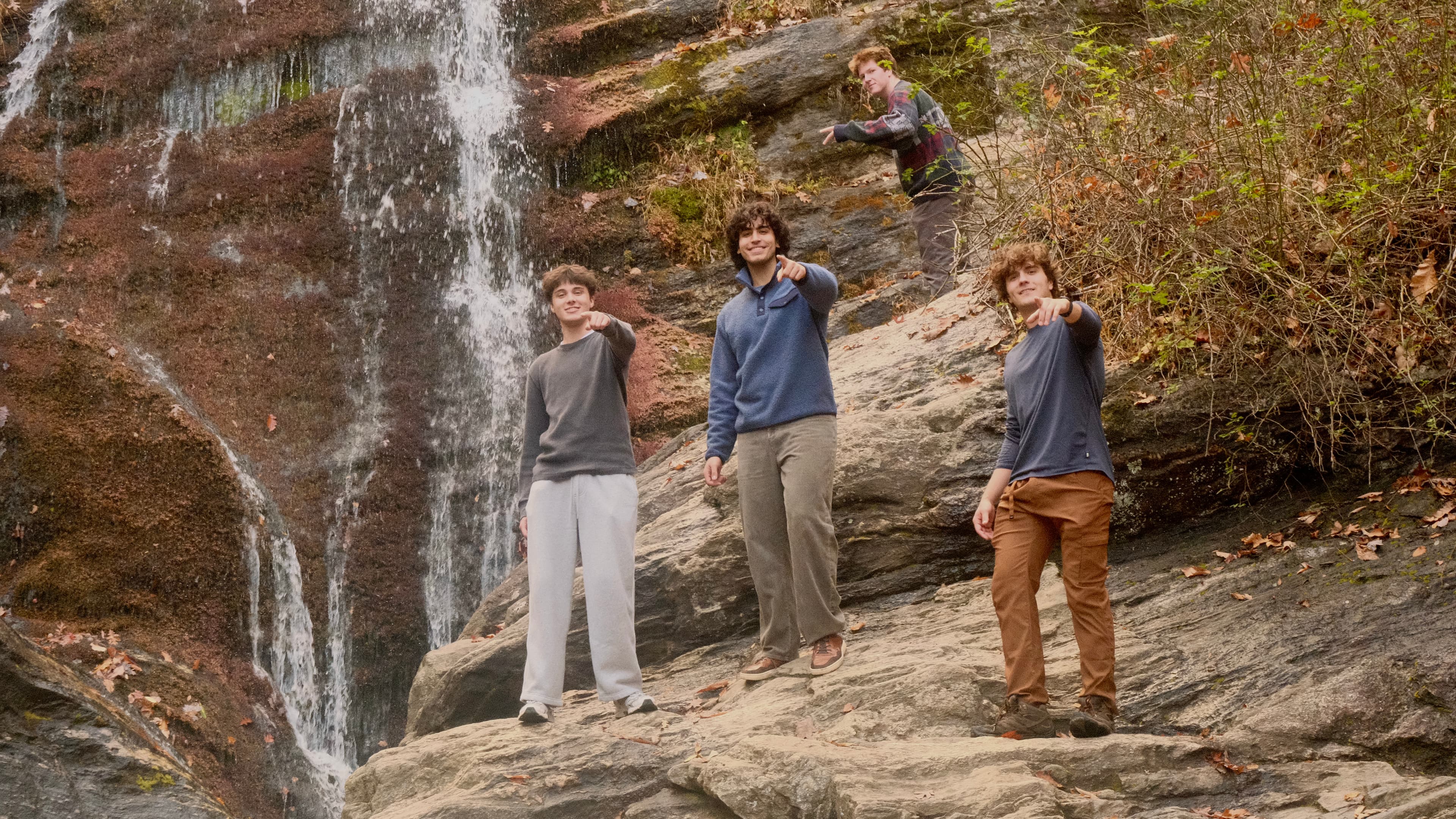 Mountain Retreat at the Waterfall